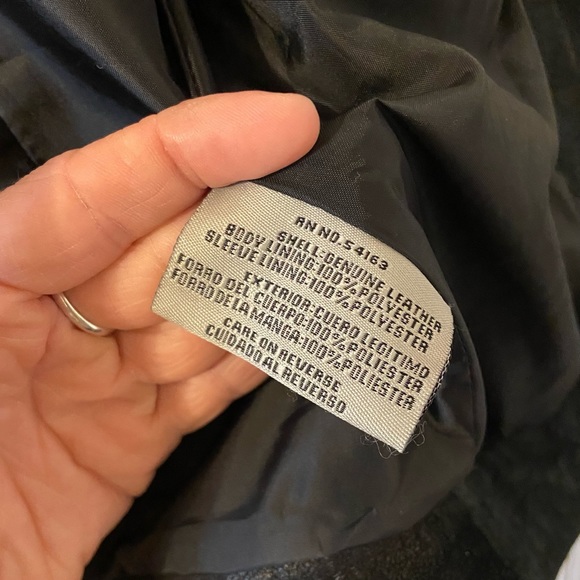 Genuine Leather Levi’s Moto Jacket - Picture 6 of 15